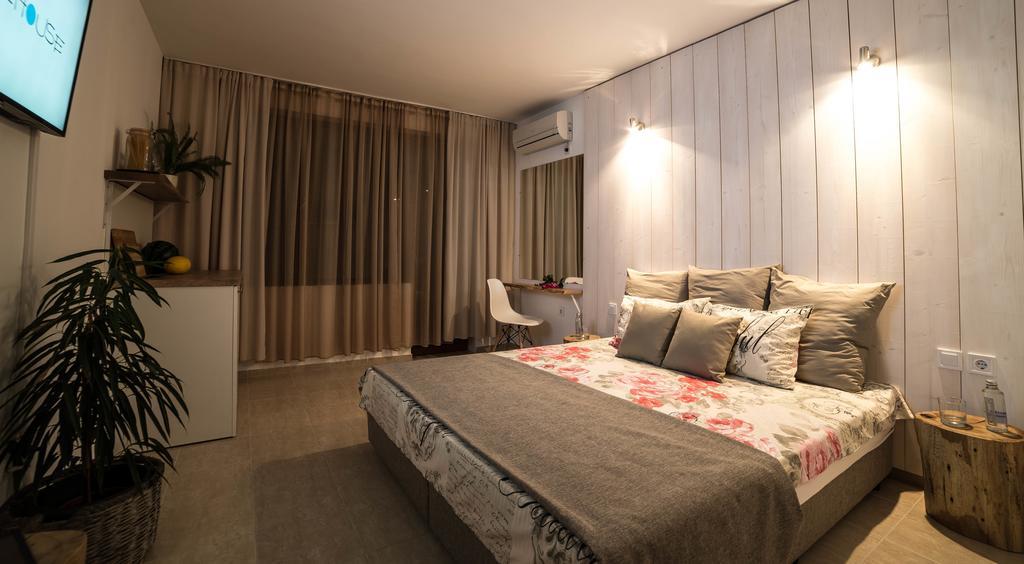 The Poolhouse Apartment Sunny Beach Ngoại thất bức ảnh